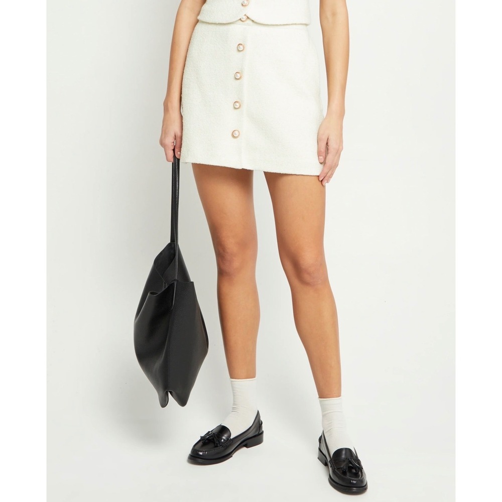 Few Moda Kourt Cream Tweed Wool Blend Mini Skirt Pearl Button Front Size 0